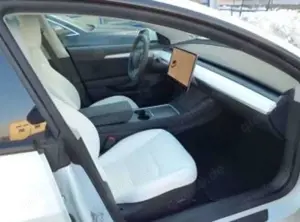 Tesla Model 3 PERFORMANCE DUAL-MOTOR NAVI/LED/PANO/DAB Bild 4