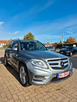 Mercedes-Benz GLK 350 4Matic Autom AHK SHZ Memory Allwetter Bild 1