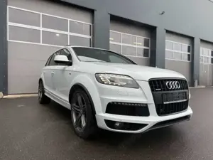 Audi Q7 3.0 TDI quattro S-Line,Bose,Pano,6 Sitze,Luft
