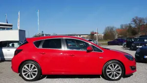 Opel Astra Automatik Scheckheftgepflegt 2 Hand Lenkrad-Sitzhe Bild 2