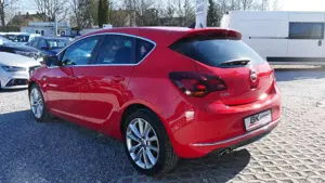Opel Astra Automatik Scheckheftgepflegt 2 Hand Lenkrad-Sitzhe Bild 5