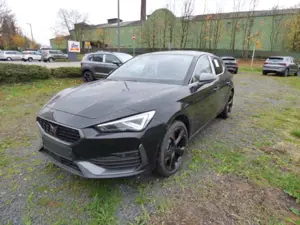 CUPRA Leon Leon 1,5 eTSI DSG Navi Kessy DAB