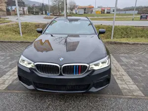 BMW 520 5er Touring Diesel 520d xDrive Touring Aut. M Sport Edition