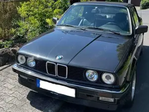BMW 320 320i