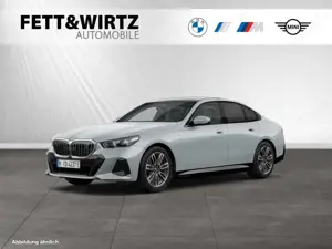 BMW i5 eDrive40 M Sport|AHK|Pano|BowersWilkins