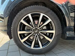 Ford Kuga ST-Line AUTOMATIK PDC WINTER PAKET DAB Bild 4