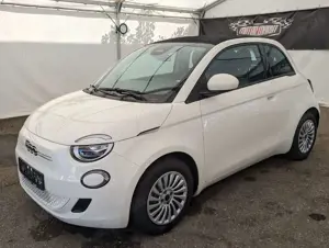 Fiat 500e Cabrio/Carplay/Spurass./Temp./Batterietest