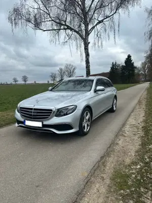 Mercedes-Benz E 400 E 400 d 4Matic (213.223)