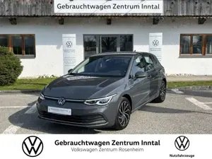Volkswagen Golf VIII 1,5 TSI Style (LED+ACC+Navi) Klima Navi