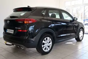 Hyundai TUCSON Trend 2WD Facelift AHK LED KAMERA Bild 4