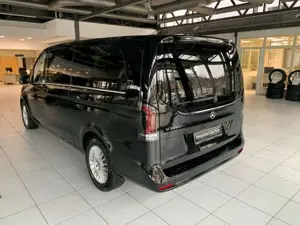 Mercedes-Benz V 300 d AVANTGARDE Extralang STHZG 360° ABSTAND Bild 4