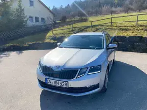 Skoda Octavia Octavia Combi 2.0 TDI DSG Soleil