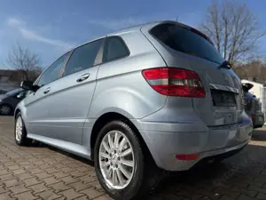 Mercedes-Benz B 180 *AUTOM.*KLIMA*PDC*ALUF. AUF AWR*