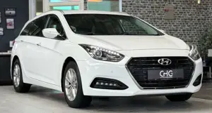 Hyundai i40 CW KAMERA|NAVILED|TEMP.|ACC