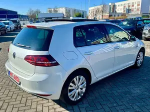 Volkswagen Golf VII Lim. Edition BMT Bild 4