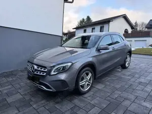 Mercedes-Benz GLA 200 GLA 200 7G-DCT Urban