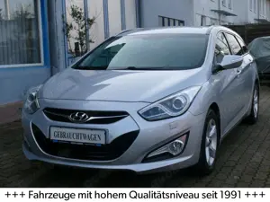 Hyundai i40 cw Style"SHZ"Kamera"PDC"Tempomat"Keyless"LED