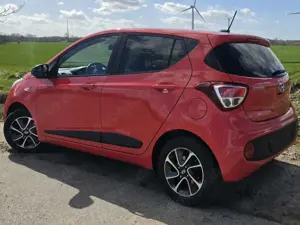 Hyundai i10 i10 1.2 Automatik Passion Bild 4