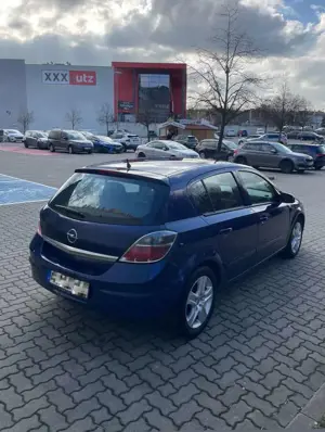 Opel Astra 1.6 Bild 5
