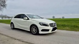 Mercedes-Benz A 200 7G-DCT AMG Line