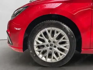 SEAT Ibiza FR LED, NAVI, Ganzjahres, SHZ Klima Navi Bild 4