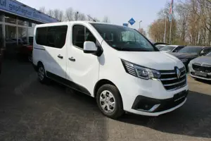 Renault Trafic Blue dCi 150 - 8-Sitzer - AHK -