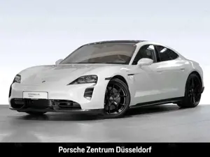 Porsche Taycan GTS HA-Lenkung InnoDrive Head-Up BOSE