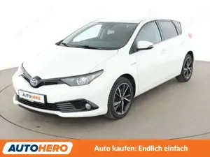 Toyota Auris 1.8 Hybrid Team D Aut.*TEMPO*CAM*SHZ*ALU*KLIMA*