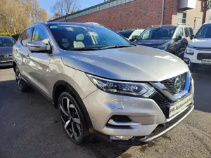 Nissan Qashqai Automatik/Navi+360° Kamera/Panoramadach Bild 3