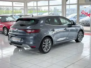 Renault Megane IV Lim. 5-trg. GT-Line+Navi+8xBereift+LED Bild 4
