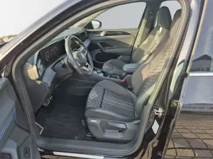 Volkswagen Tiguan R-Line 2,0 TDI DSG 4Motion AHK Panorama Bild 3