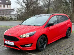Ford Focus 1.5 Turnier Sport St-Line/Navi/PDC