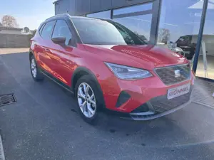 SEAT Arona FR DSG+LED+SHZ+KESSY+XL