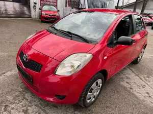 Toyota Yaris YARiS 1.0i COOL KLiMA NAVi PDC TÜVNEU