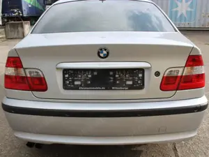 BMW 320 3er 320i Bild 4