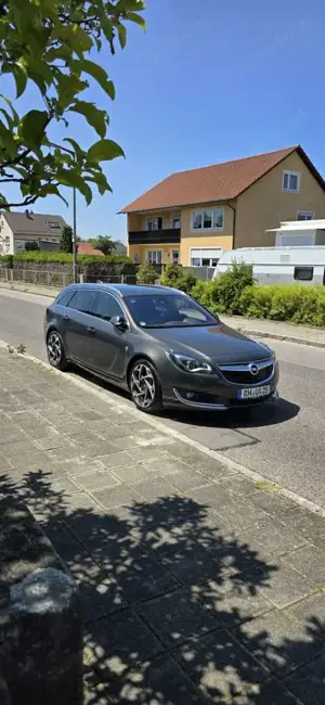 Opel Insignia 2.0 CDTI A Sports Tourer