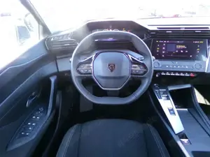 Peugeot 308 SW Active Pack PHEV 180 Anhängerkupplung! Bild 5