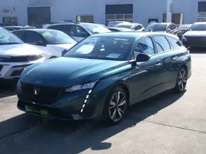 Peugeot 308 SW Active Pack PHEV 180 Anhängerkupplung! Bild 2