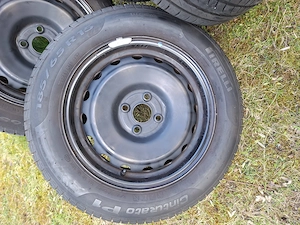 4 Sommerreifen 185 65 R15 88T Pirelli auf Stahlfelge