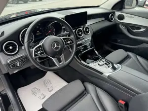 Mercedes-Benz C 180 T-Modell CGI LED Kamera Sportsitze Avantg. Bild 3