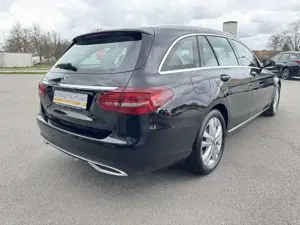Mercedes-Benz C 180 T-Modell CGI LED Kamera Sportsitze Avantg. Bild 2