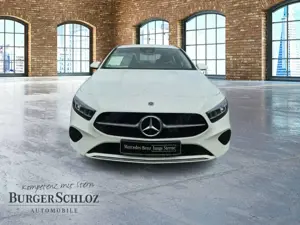 Mercedes-Benz A 180 NAVI/LED/KAMERA Bild 2