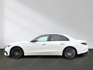 Mercedes-Benz E 220 d AMG Edition Night Pano Burmester 360 AHK Bild 3