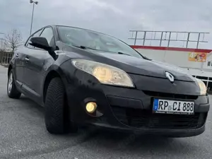 Renault Megane Bild 2