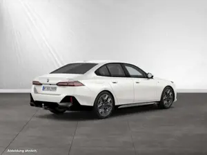 BMW 520 d M Sport|AHK|20"LMR|Head-Up Bild 2