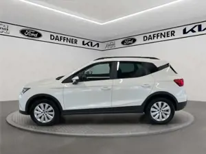 SEAT Arona Road Edition Navi LED VerkehrszeichERK Navi Bild 2