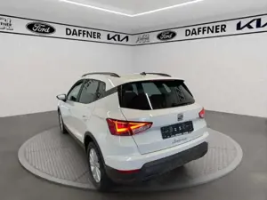 SEAT Arona Road Edition Navi LED VerkehrszeichERK Navi Bild 3