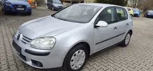 Volkswagen Golf Golf 1.6  1.Hand !! Bild 2