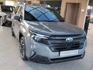 Subaru Forester 2.0 ie 100 kW AWD Active Bild 2