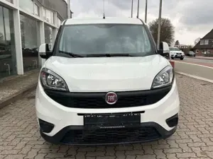 Fiat Doblo DOBLO SX / AHK / TEMPOMAT / Erdgas- Benzin Bild 2